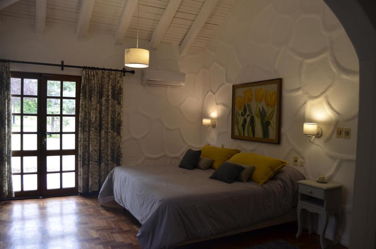 Alto Chacras Cottage Chacras de Coria Luaran gambar