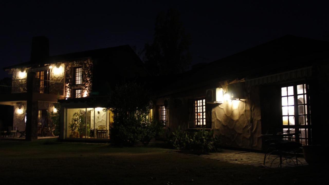 Alto Chacras Cottage Chacras de Coria Luaran gambar