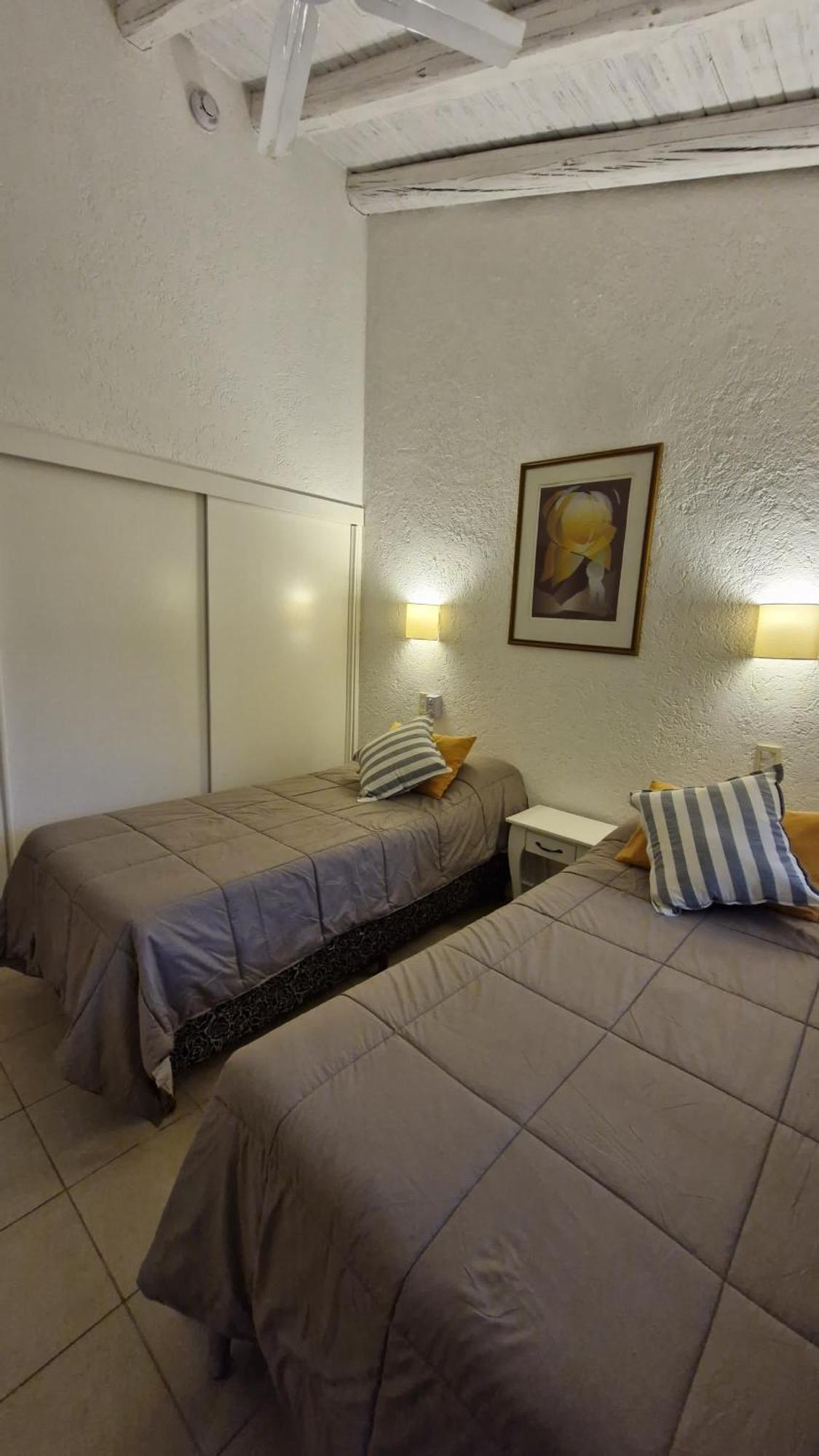 Alto Chacras Cottage Chacras de Coria Luaran gambar